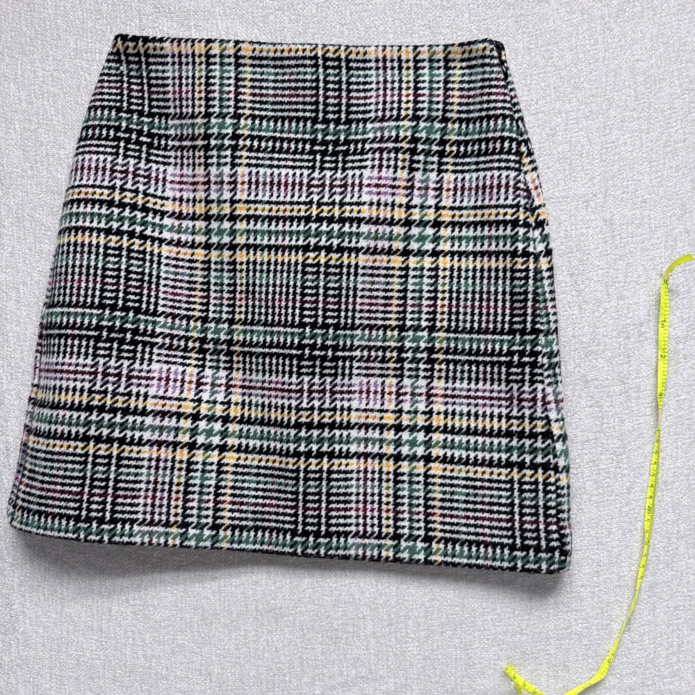 LOFT Plaid Wool Blend Mini Skirt Size 2 Black Green Yellow Multi A-Line Lined